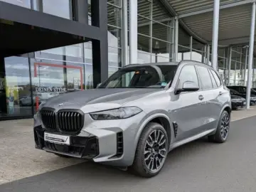 BMW X5 xDrive30d M Sport Panorama SkyLounge