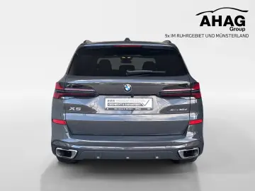 BMW X5 xDrive40d AHK PanoSkyL