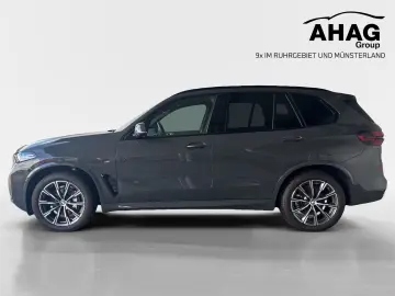 BMW X5 xDrive40d AHK PanoSkyL