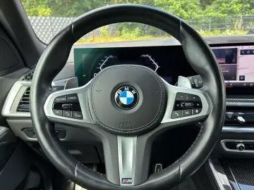 BMW X5 xDrive30d M Sport Pro AHK Park-Assistent