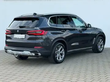 BMW X5 xDrive40d xLine LASER LUFT ACC PANO