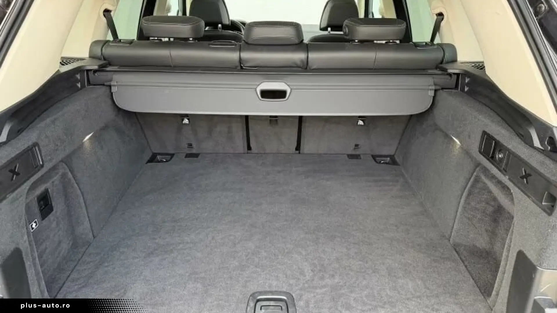 BMW X5 xDrive40d xLine LASER LUFT ACC PANO