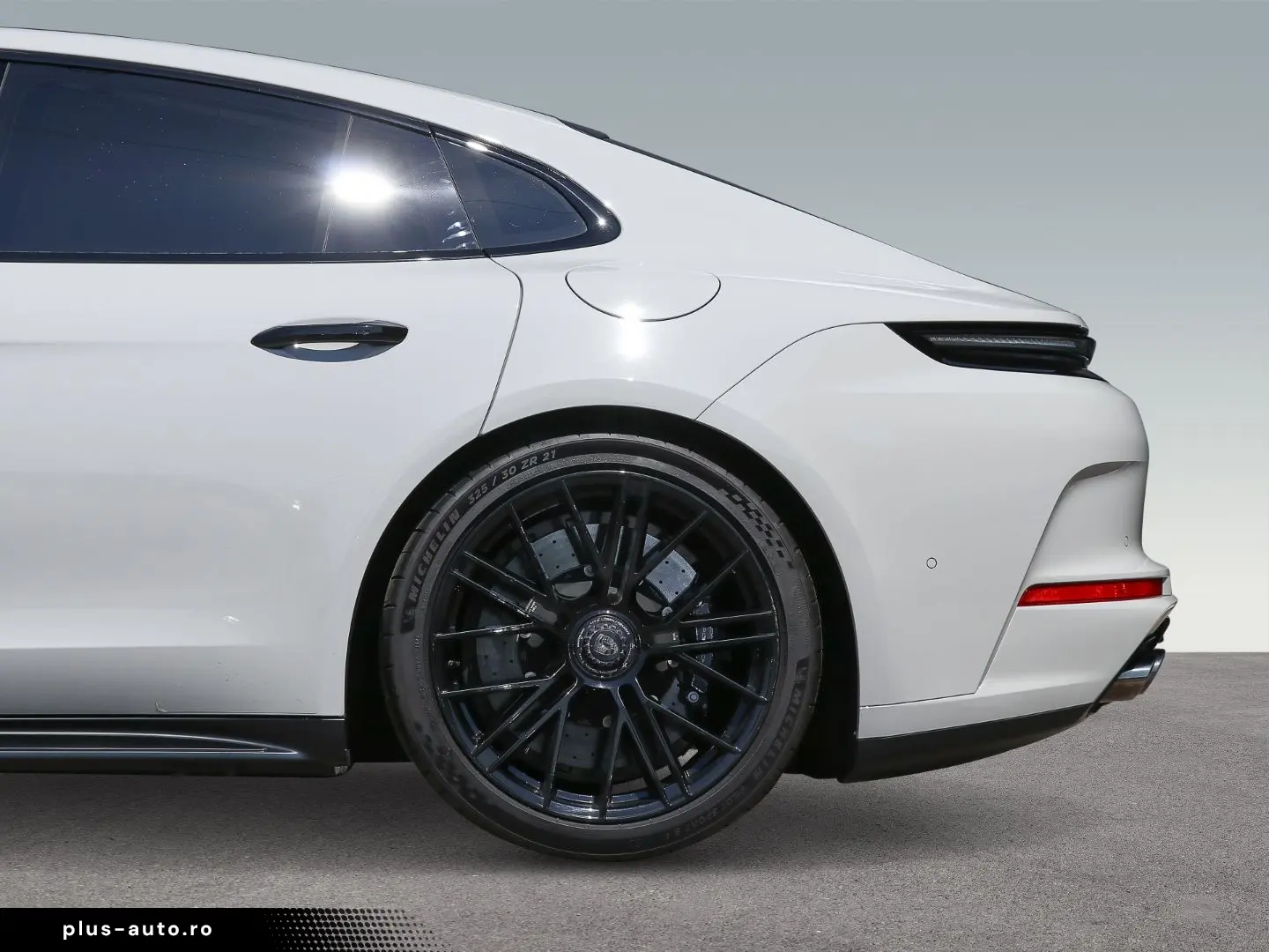 PORSCHE Panamera Turbo S E-Hybrid Burmester InnoDrive