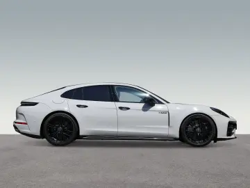 PORSCHE Panamera Turbo S E-Hybrid Burmester InnoDrive