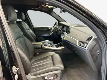 BMW X5 xDrive40d  HuD Sportpaket AHK Pano