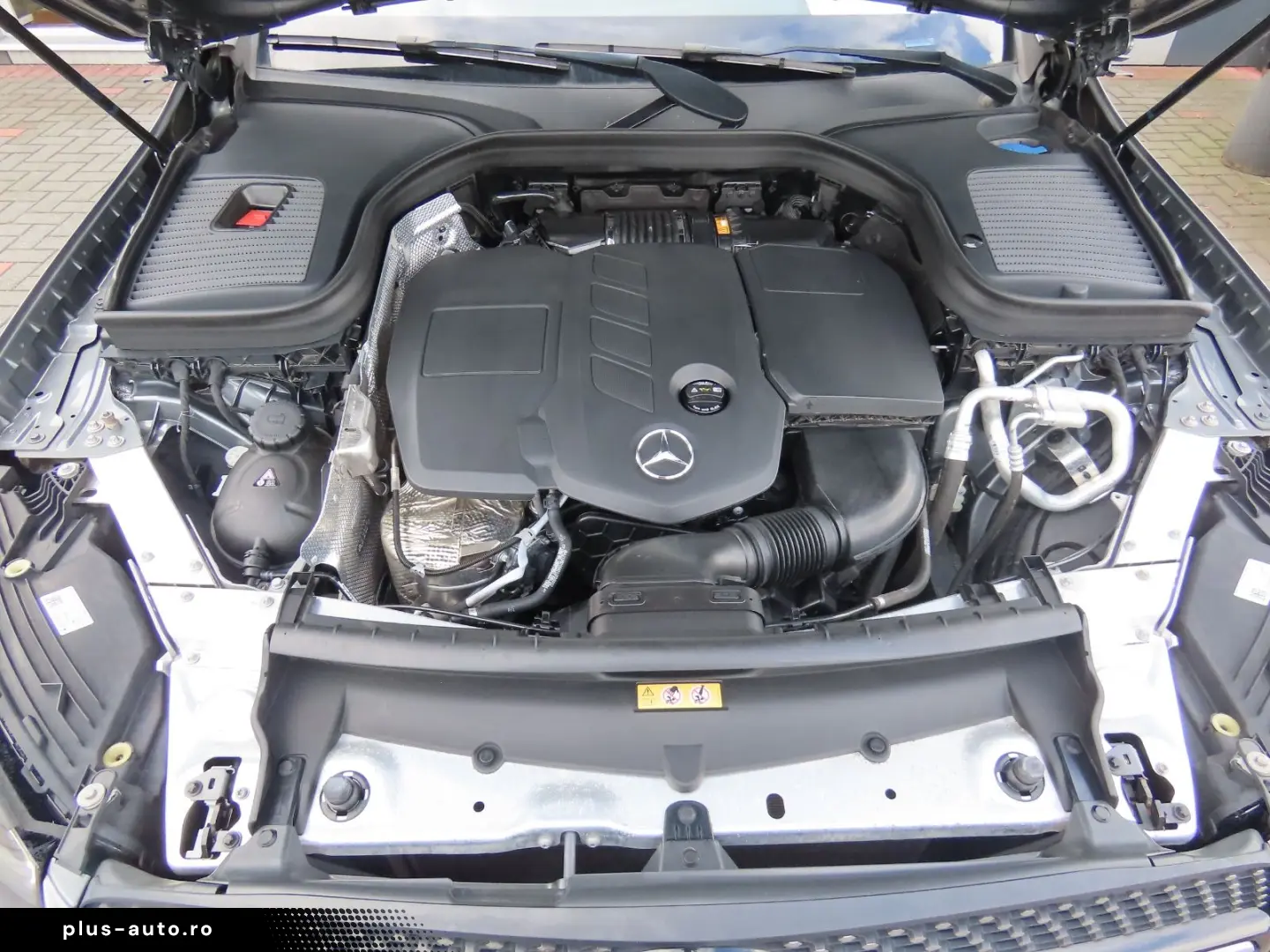 MERCEDES-BENZ GLC 220d AMG-Line 4 Matic