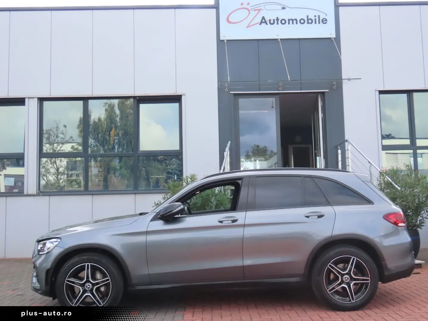 MERCEDES-BENZ GLC 220d AMG-Line 4 Matic