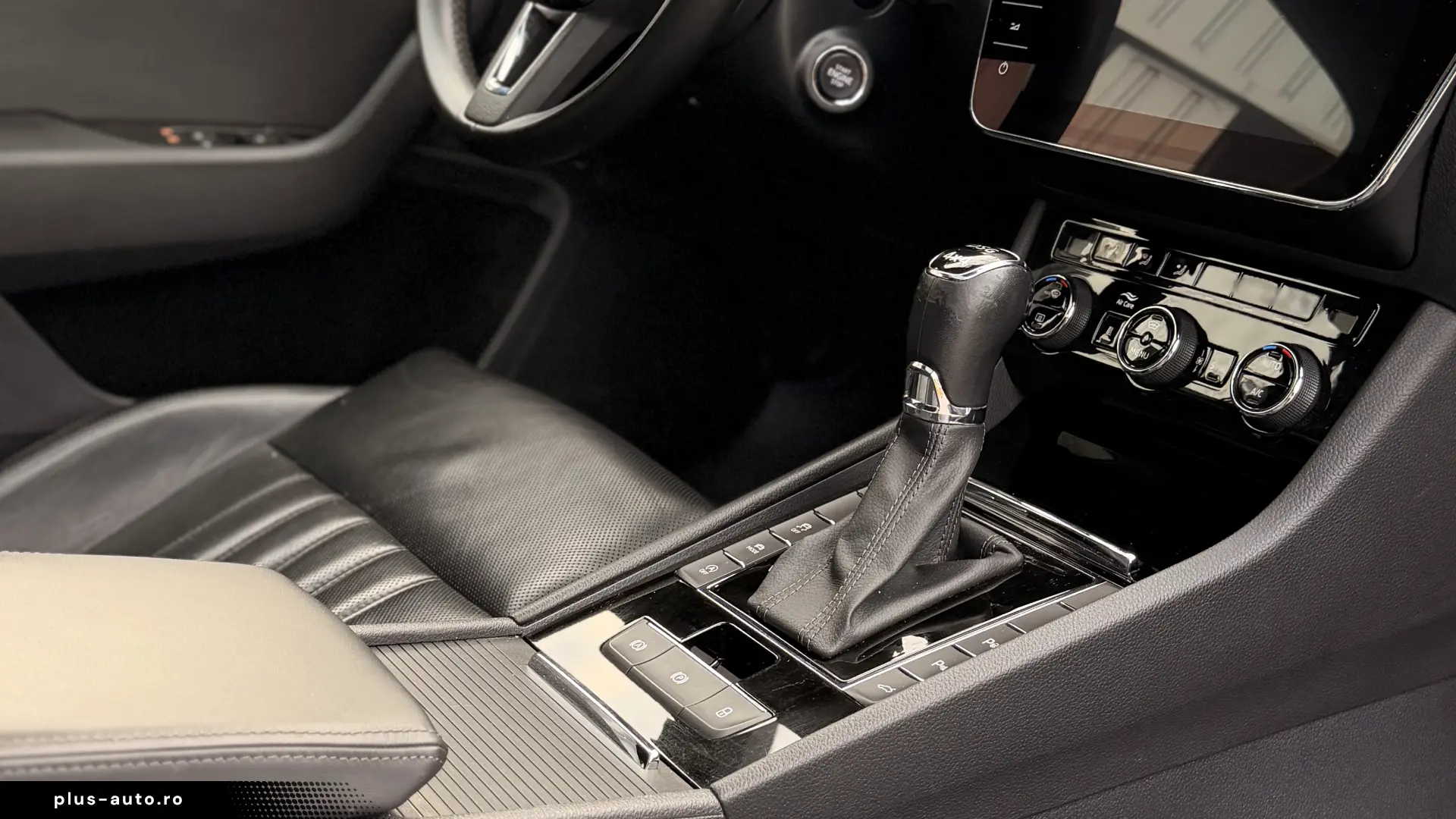 Skoda  SUPERB L&k webasto DSG Bord Digital Matrix