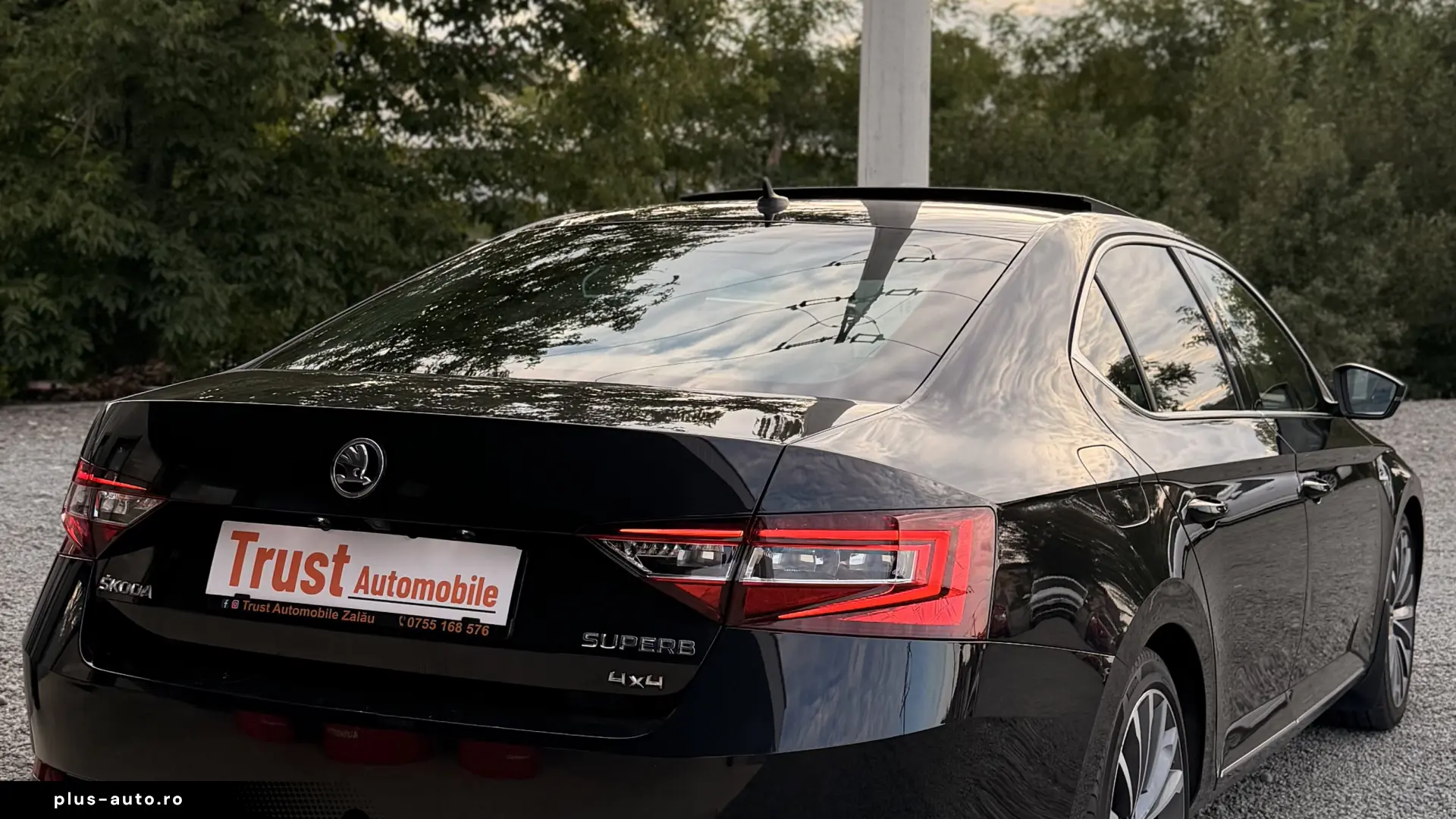 Skoda  SUPERB L&k webasto DSG Bord Digital Matrix
