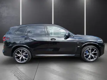 BMW X5 xDrive40d M SPORTPAKET PRO 21 ALU ICONIC GLOW