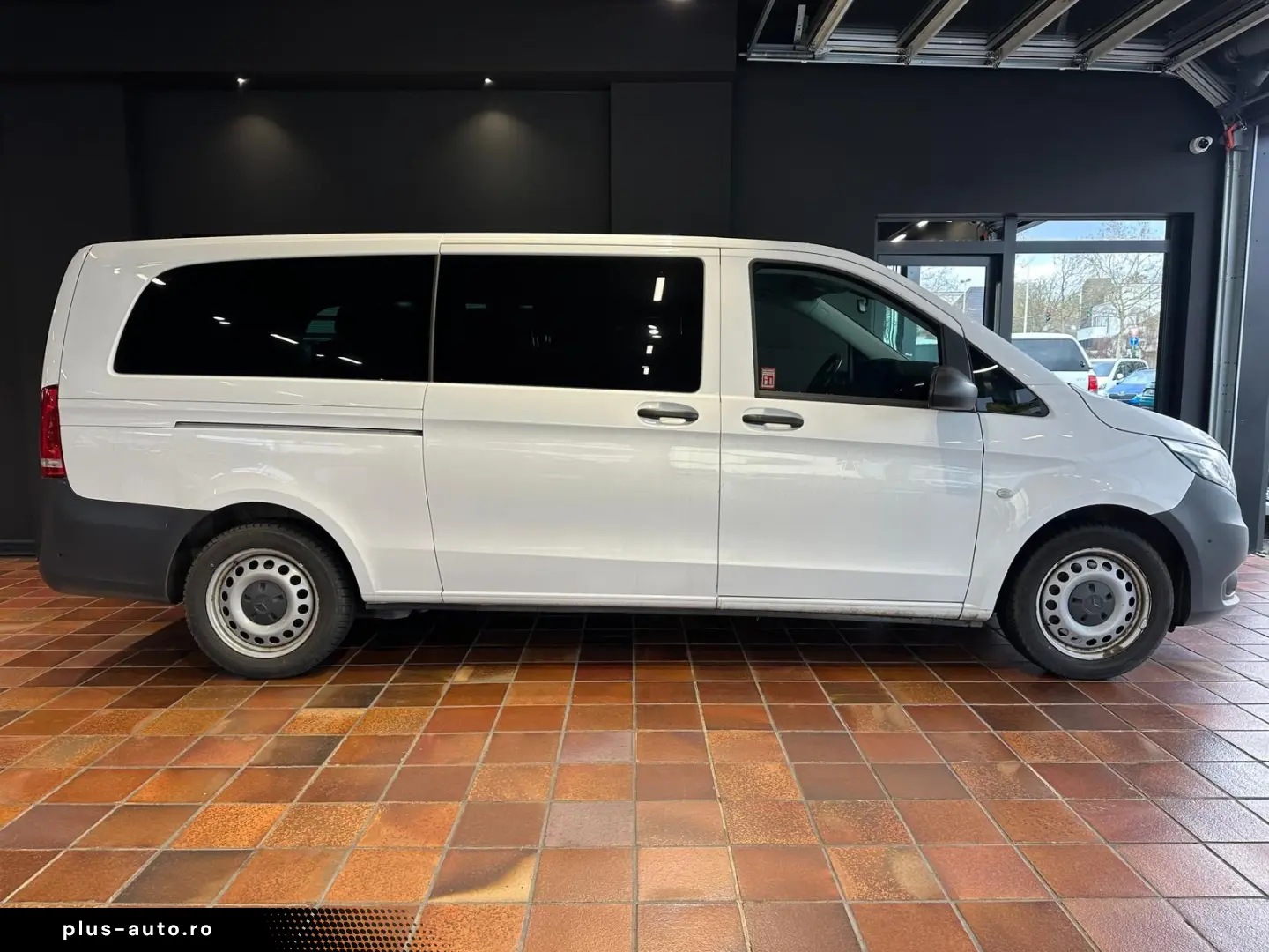MERCEDES-BENZ VITO TOURER 114 4X4 EXTRALANG 8SITZE