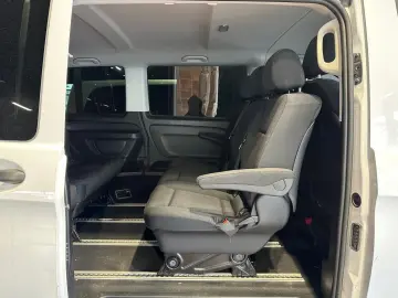 MERCEDES-BENZ VITO TOURER 114 4X4 EXTRALANG 8SITZE