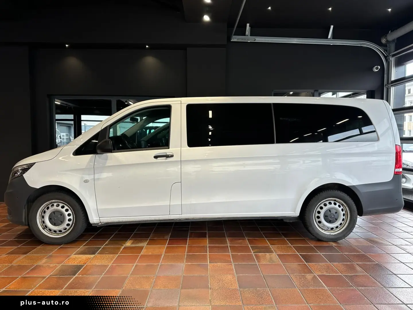 MERCEDES-BENZ VITO TOURER 114 4X4 EXTRALANG 8SITZE
