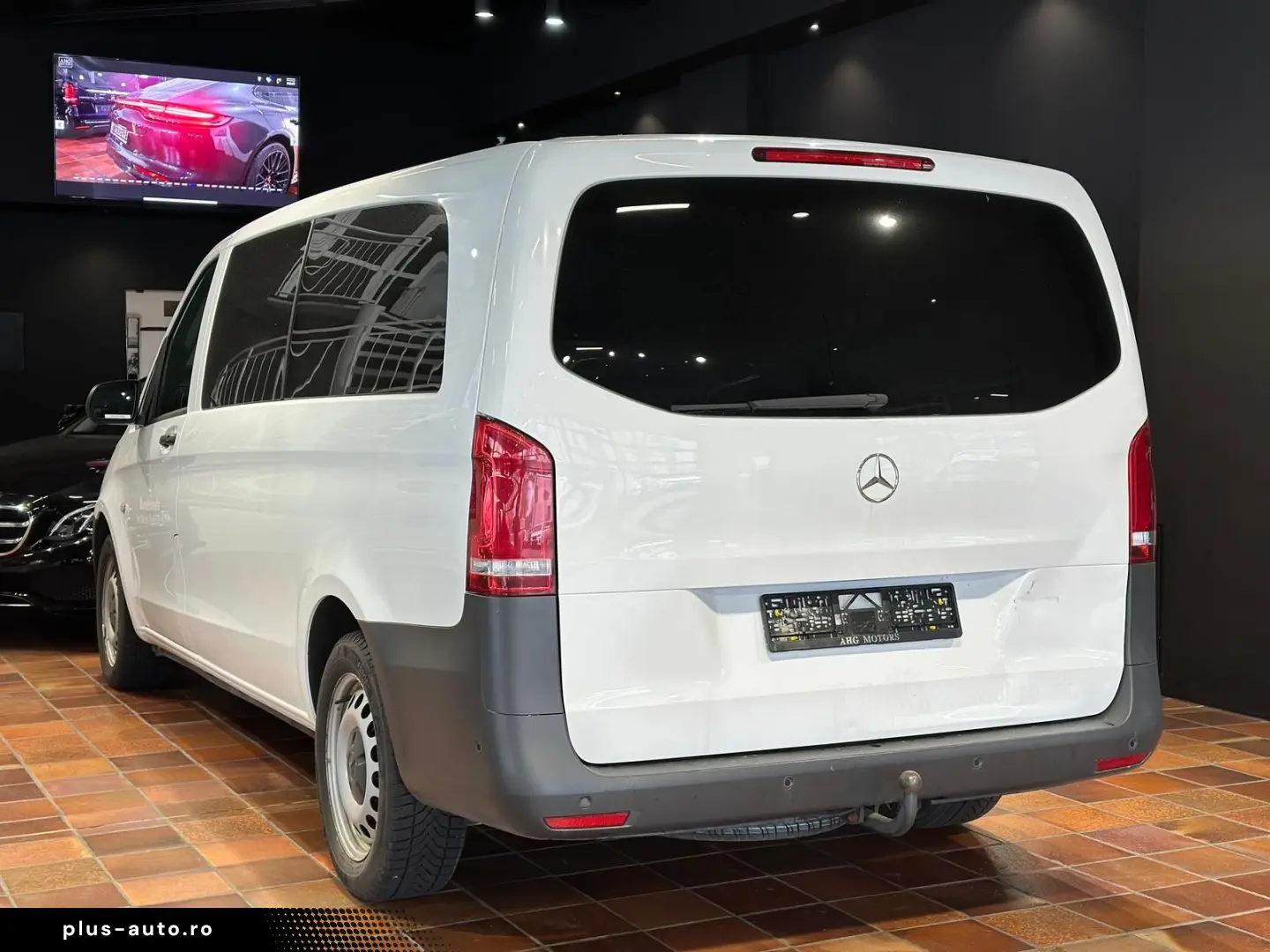 MERCEDES-BENZ VITO TOURER 114 4X4 EXTRALANG 8SITZE