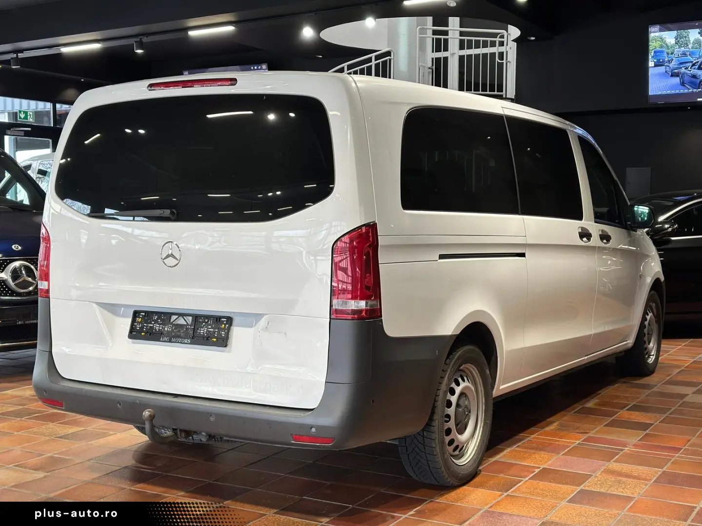 MERCEDES-BENZ VITO TOURER 114 4X4 EXTRALANG 8SITZE