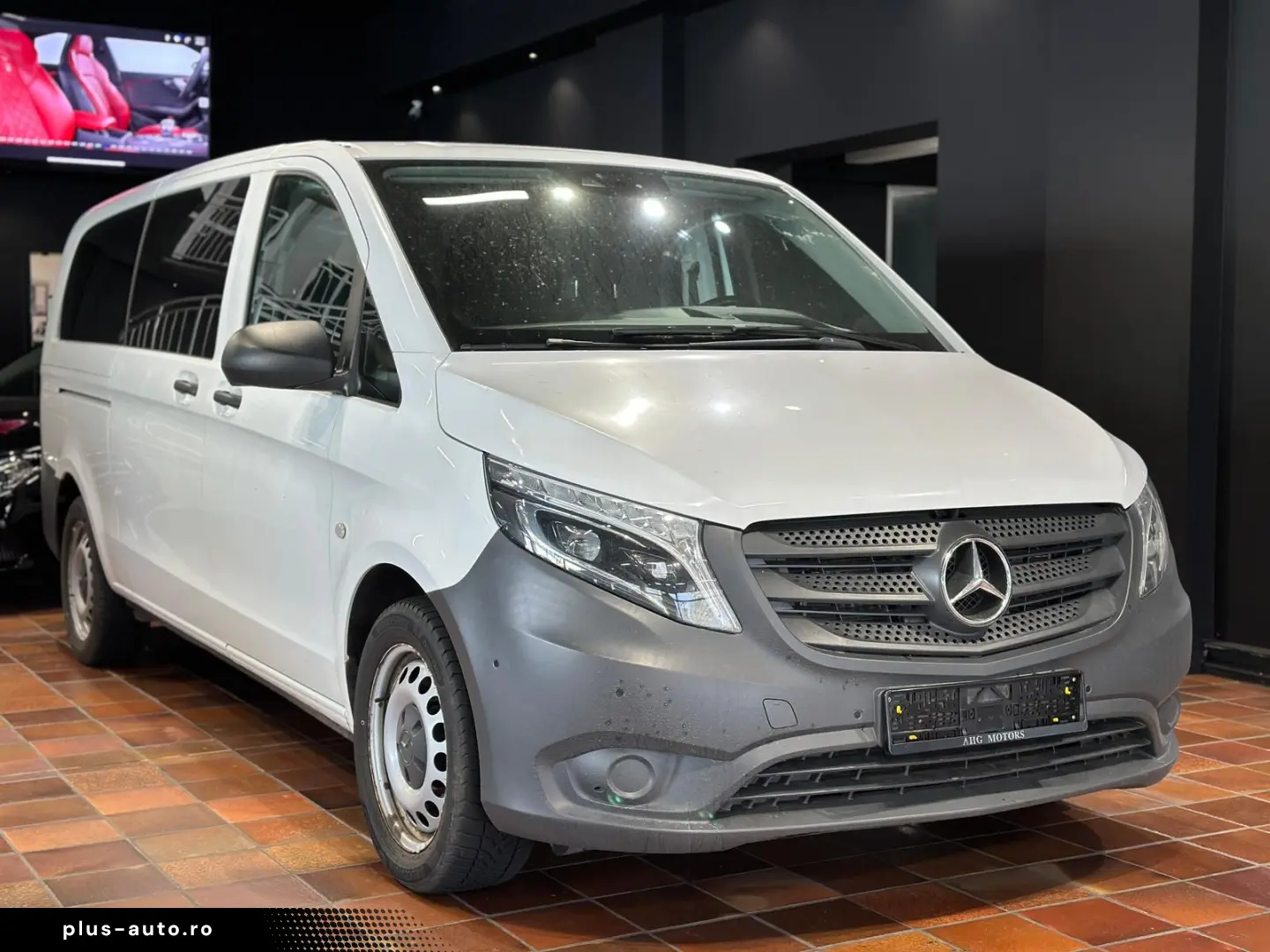 MERCEDES-BENZ VITO TOURER 114 4X4 EXTRALANG 8SITZE