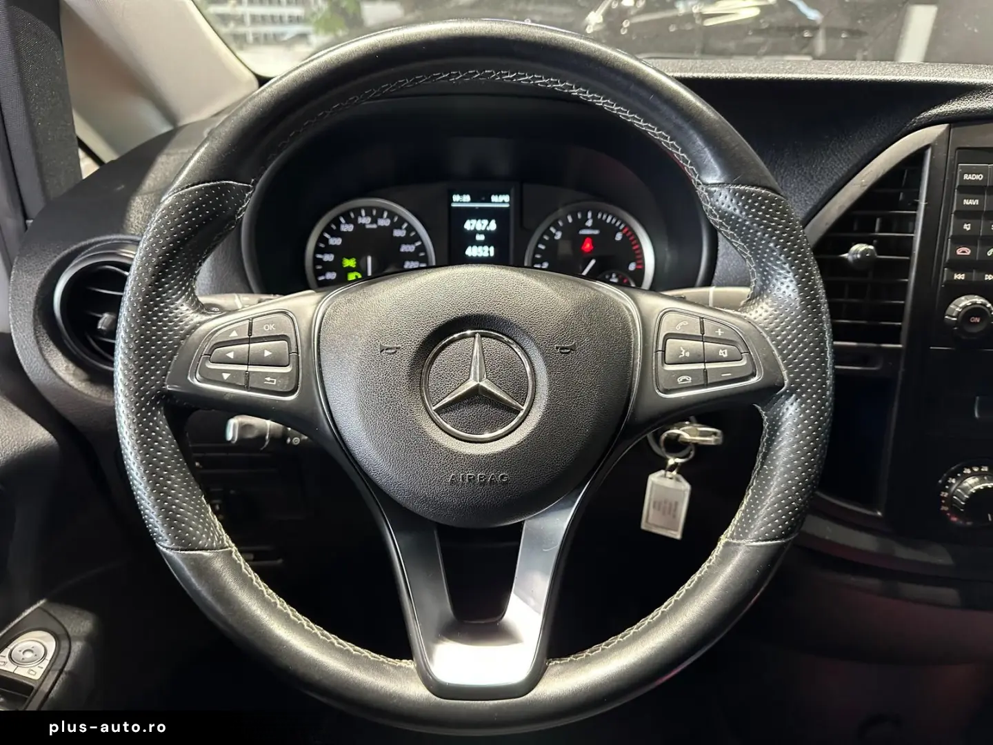MERCEDES-BENZ VITO TOURER 114 4X4 EXTRALANG 8SITZE
