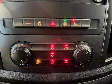 MERCEDES-BENZ VITO TOURER 114 4X4 EXTRALANG 8SITZE