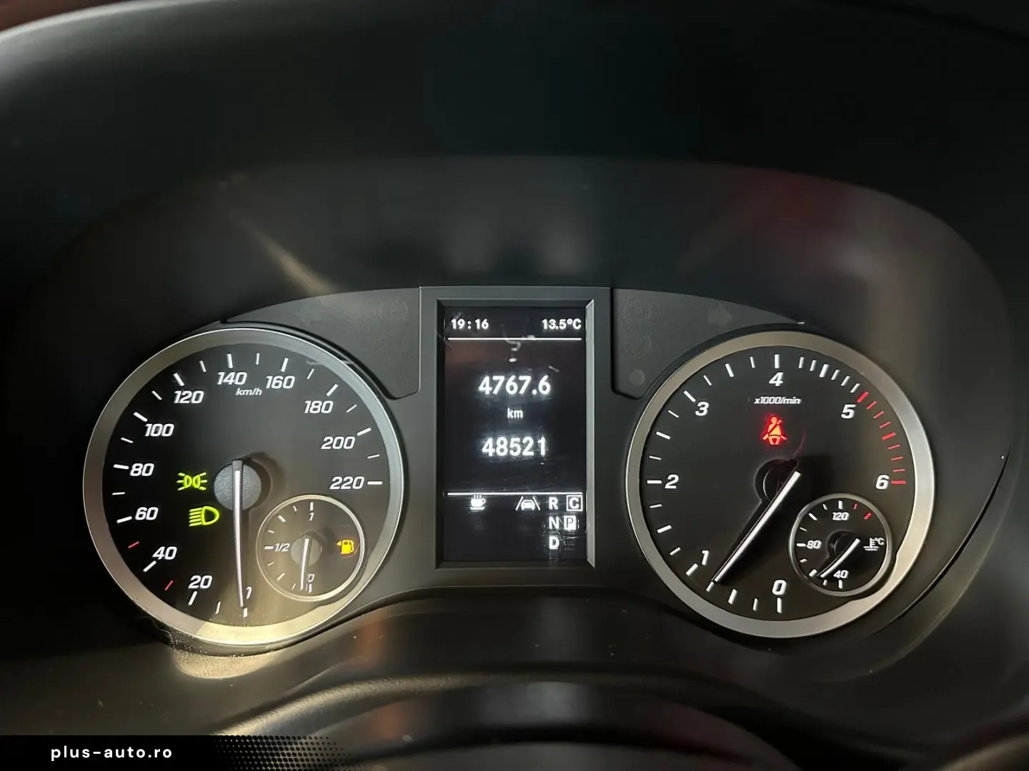 MERCEDES-BENZ VITO TOURER 114 4X4 EXTRALANG 8SITZE