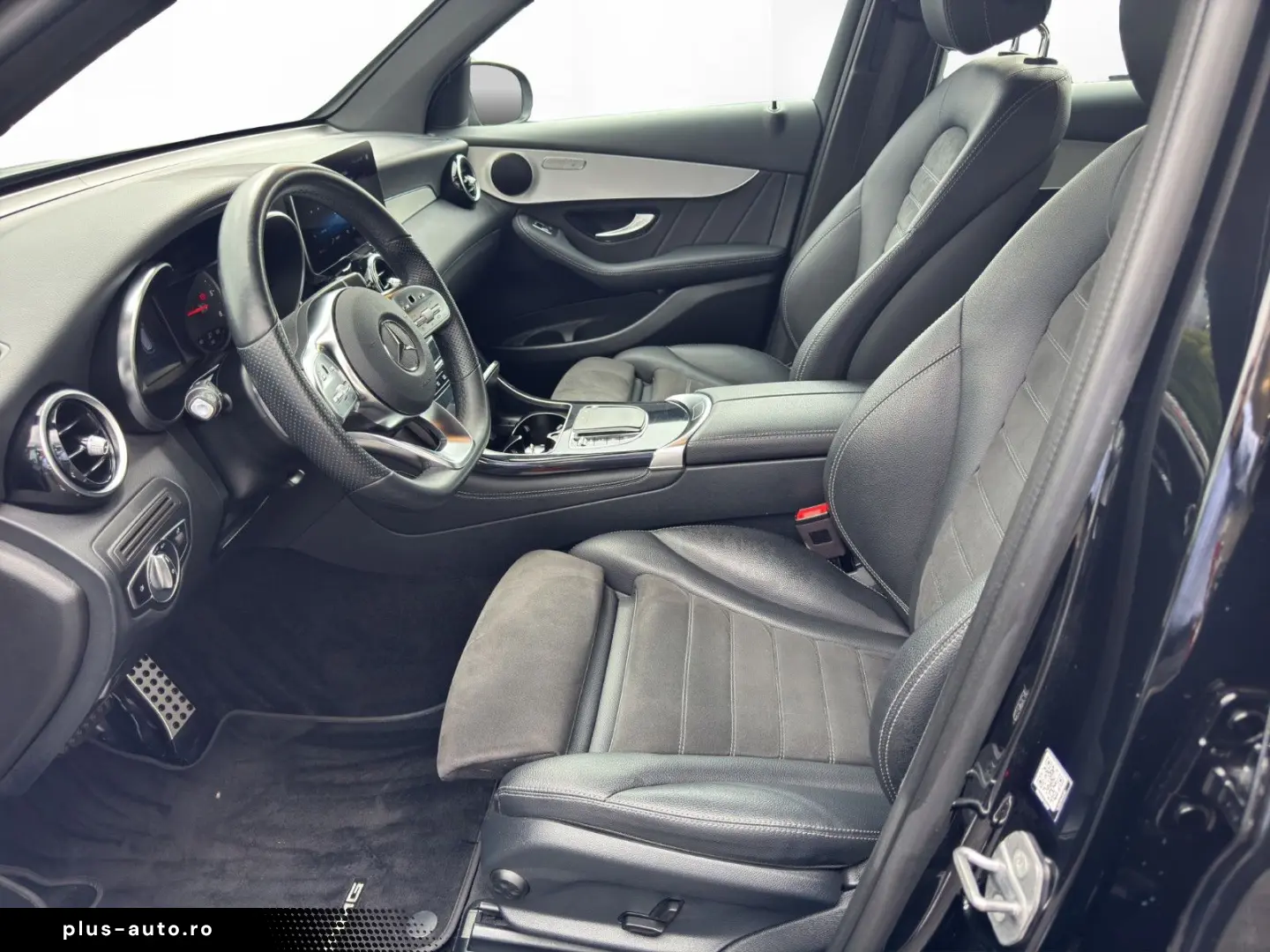 MERCEDES-BENZ GLC 220 d AMG 4X4