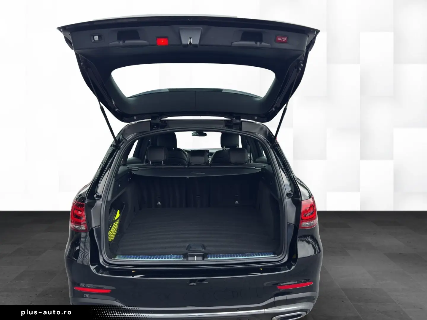 MERCEDES-BENZ GLC 220 d AMG 4X4