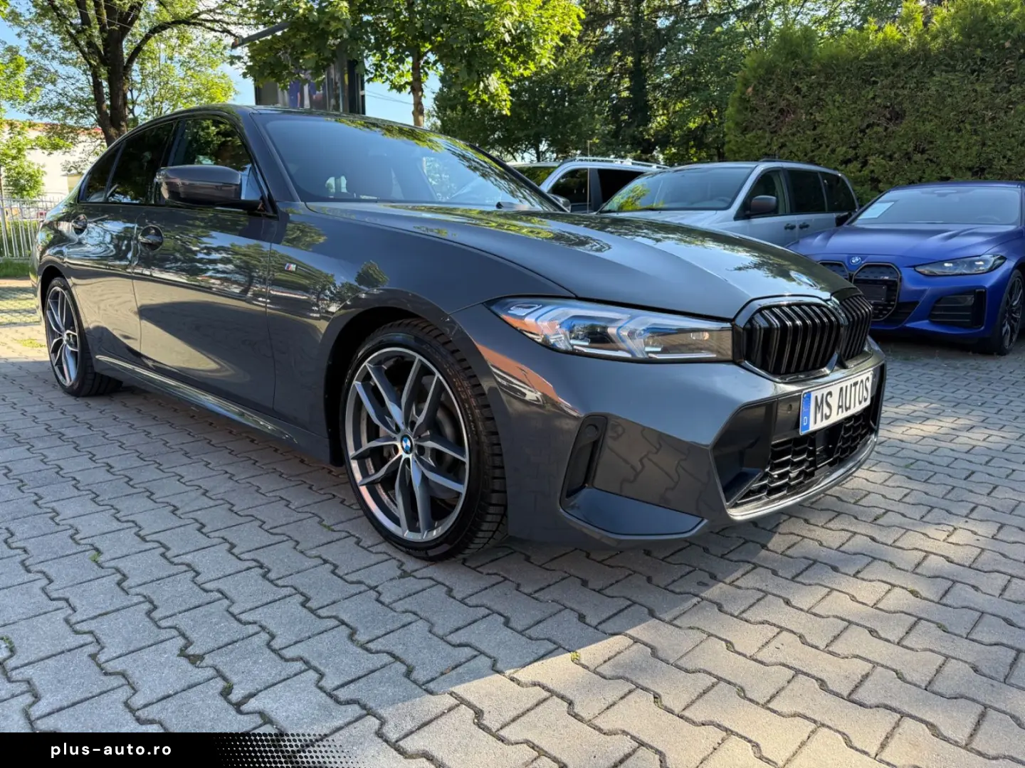 BMW 330d xD M-Sport Glasdach Head-Up Standheizung