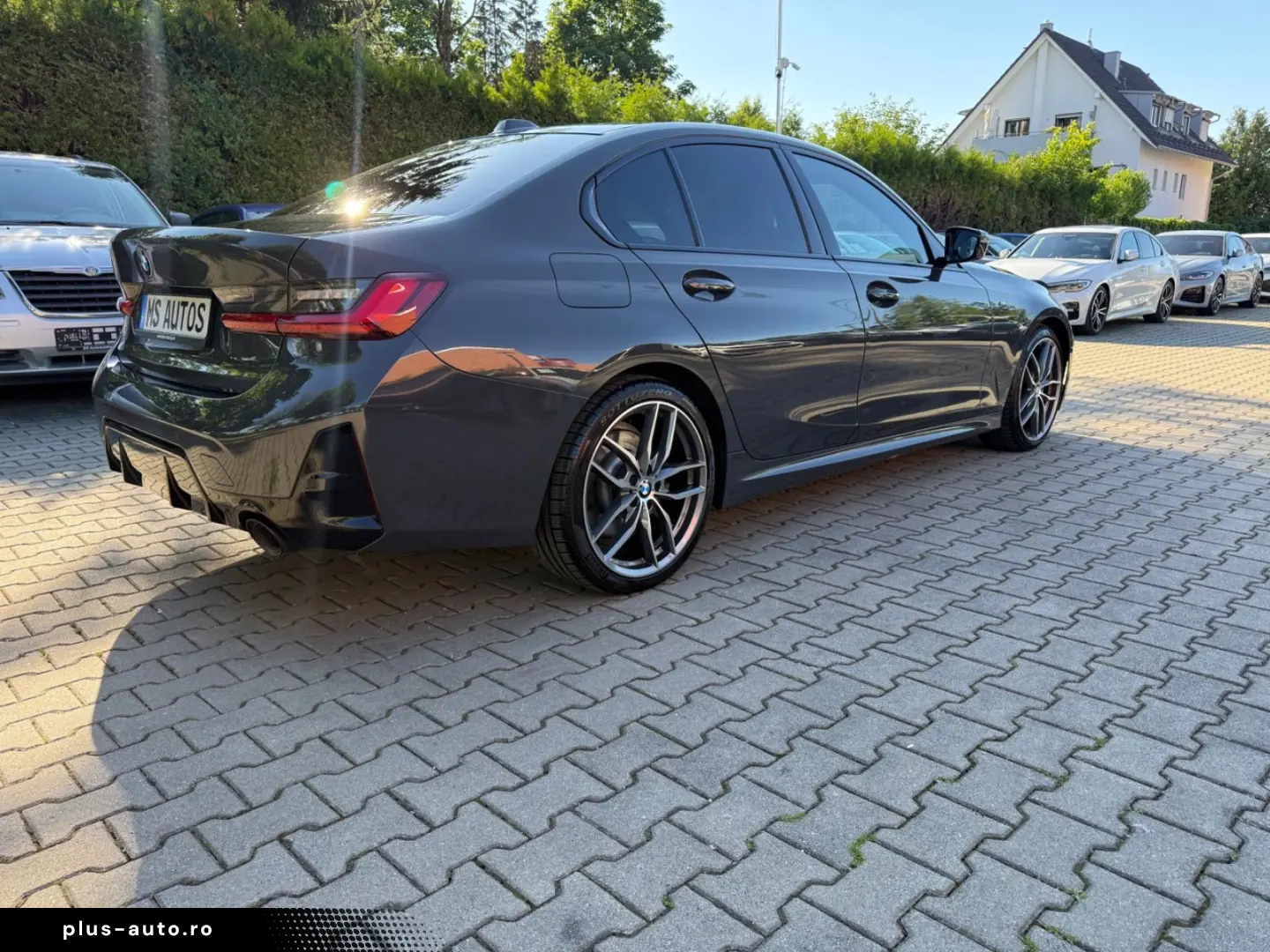 BMW 330d xD M-Sport Glasdach Head-Up Standheizung