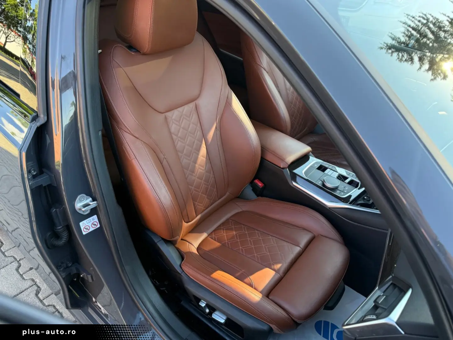 BMW 330d xD M-Sport Glasdach Head-Up Standheizung