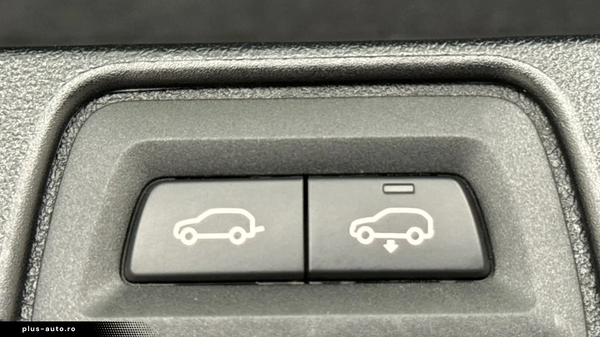 BMW X5 xDrive45e Plug-in Hybrid – 394 CP