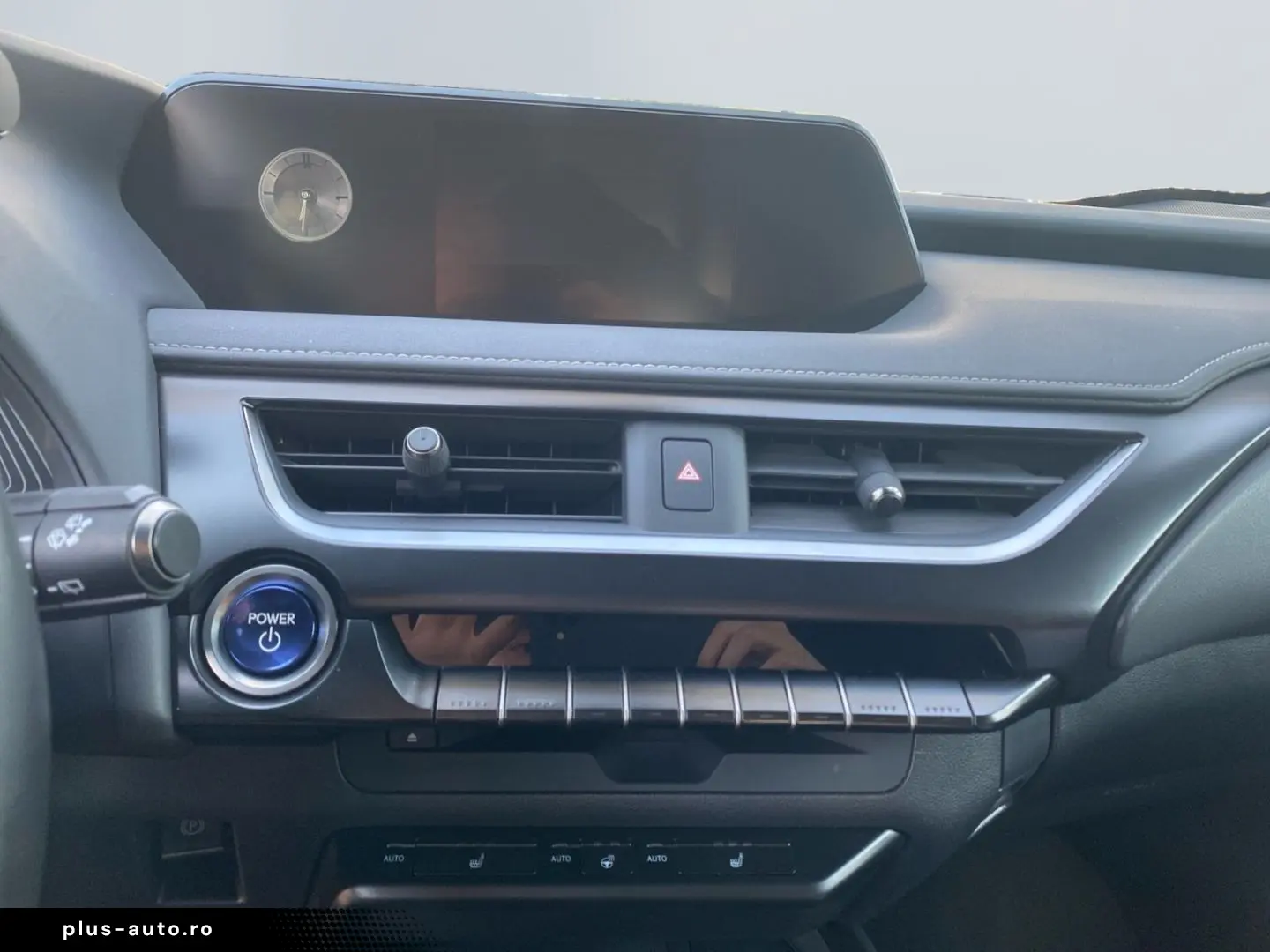 LEXUS UX 250h Style Edition  Bi-LED ACC CAM SHZ CarPla