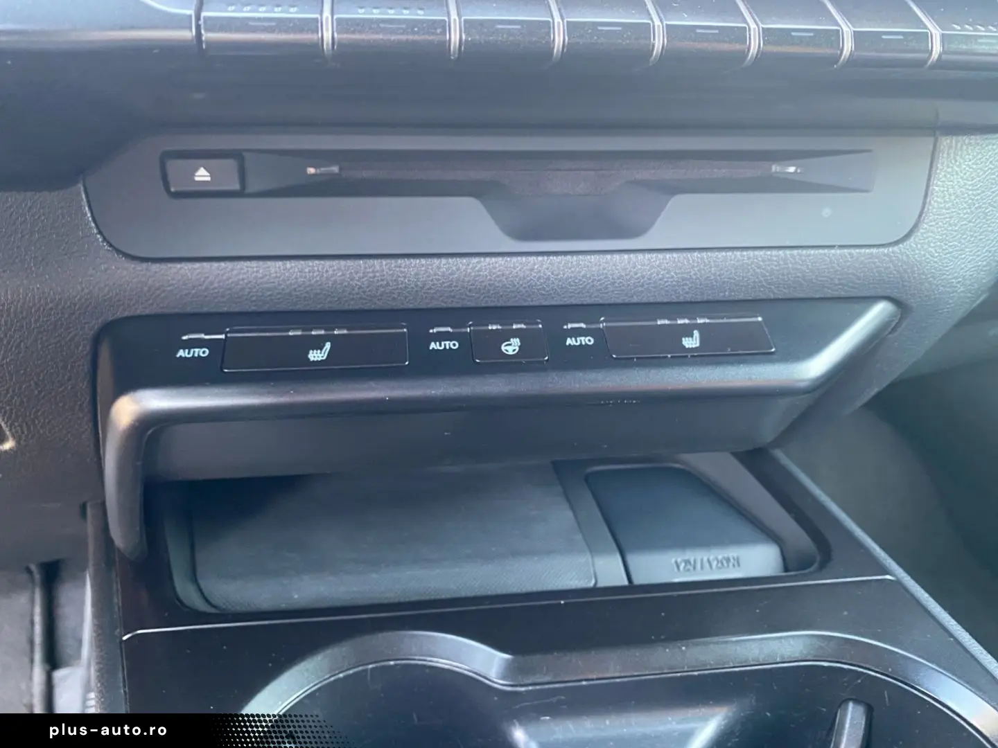 LEXUS UX 250h Style Edition  Bi-LED ACC CAM SHZ CarPla