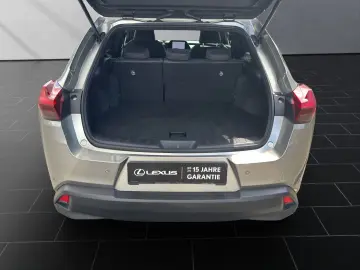 LEXUS UX 250h STYLE FACELIFT  ALLW. CARPLAY GARANTIE
