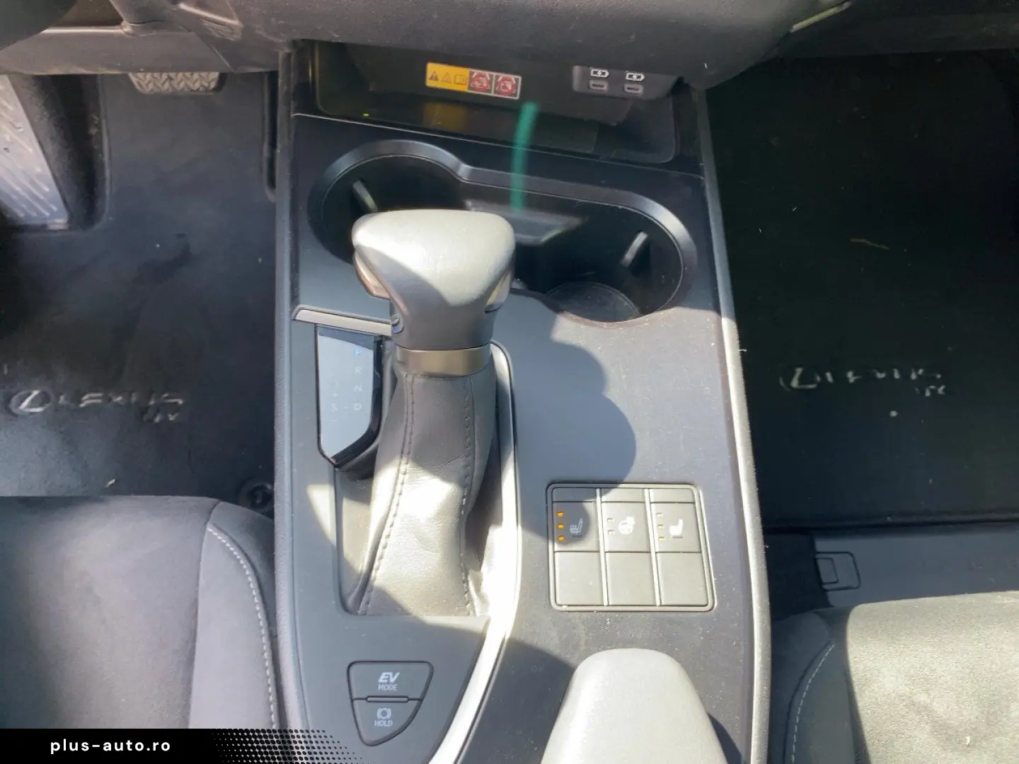 LEXUS UX 250 h Style Edition zuverlässiger GW