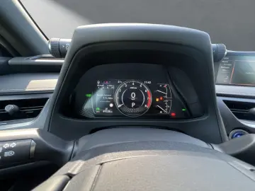LEXUS UX 250h STYLE SHZ KAMERA PDC LED DAB CARPLAY 18