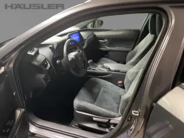 LEXUS UX 250h Style Edition Automatik PDC Navi Kamera
