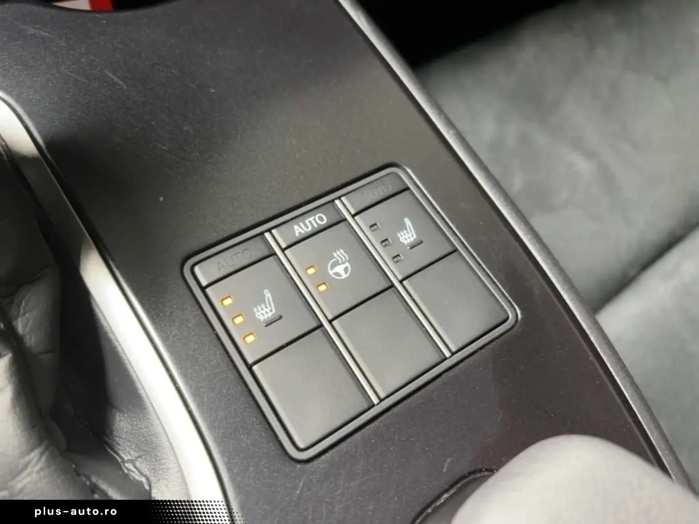 LEXUS UX 250h Style Edition Automatik PDC Navi Kamera