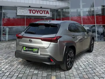 LEXUS UX 250 h Style Edition zuverlässiger Crossover