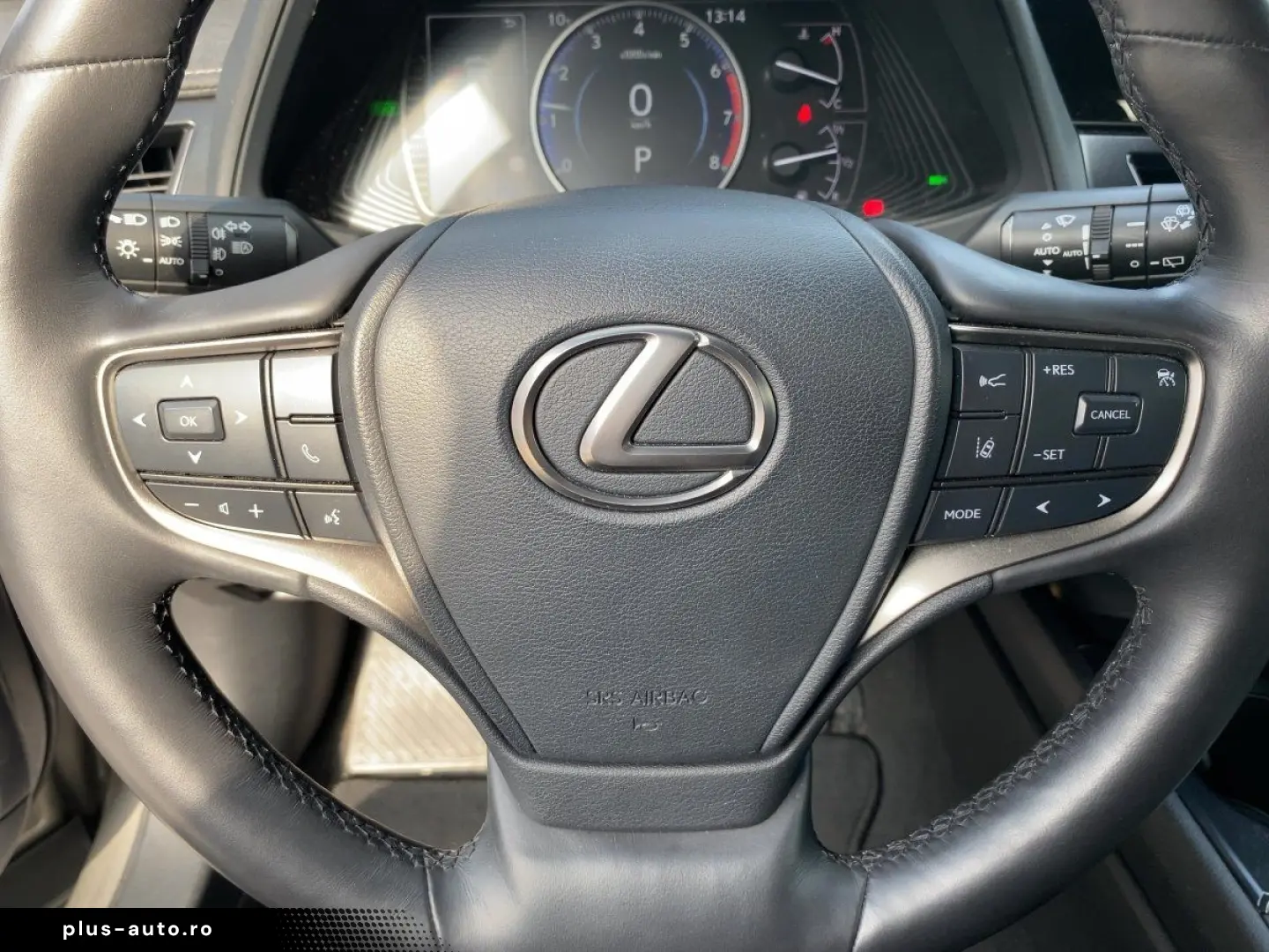 LEXUS UX 250 h Style Edition zuverlässiger Crossover