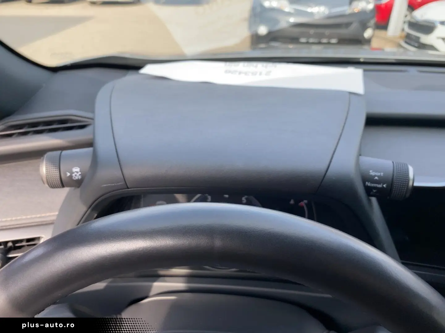 LEXUS UX 250 h Style Edition zuverlässiger Crossover