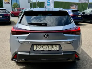 LEXUS UX 250h F-SPORT ACC RFK Car-Play 15J-GARANTIE