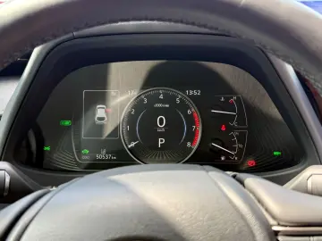 LEXUS UX 250h F-SPORT ACC RFK Car-Play 15J-GARANTIE