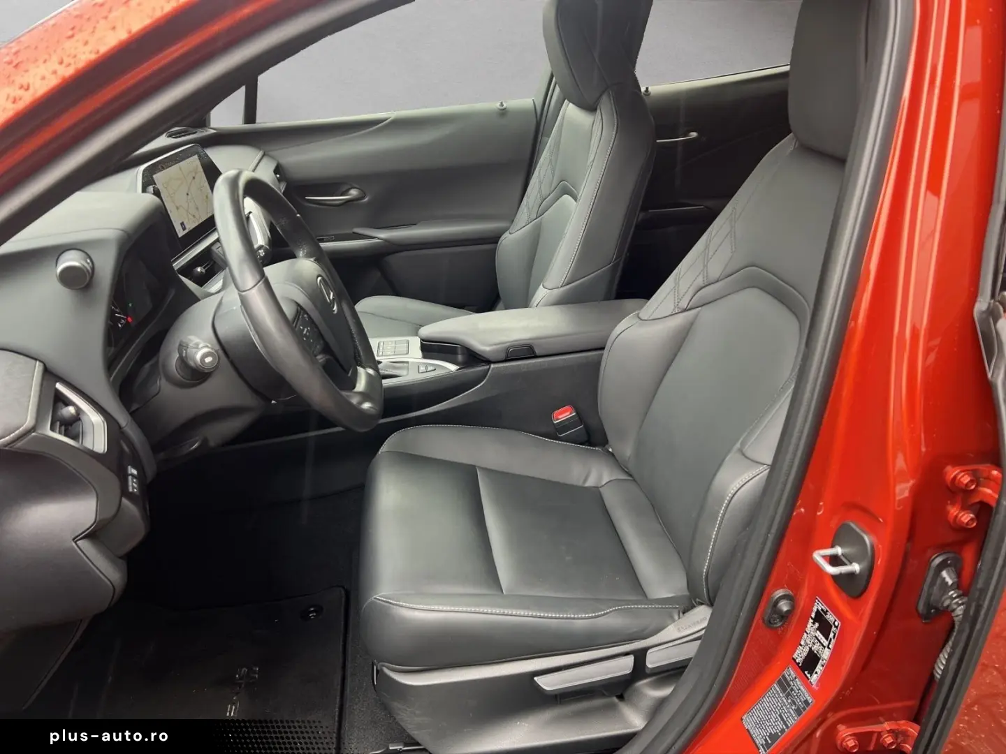 LEXUS UX 250h F-SPORT-D 1.HD ALLW.REIF SHZ  NAVI CARP