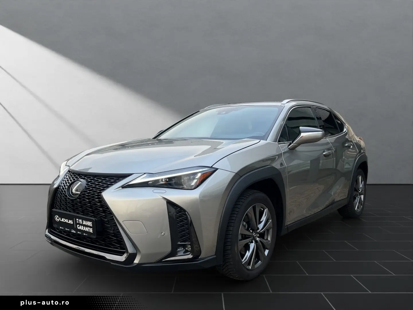 LEXUS UX 250h FSPORT-D 1HD ALLWR CARPLAY  15J-GARANTIE