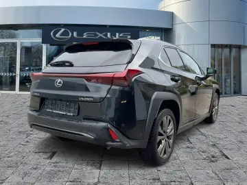 LEXUS UX 250h F Sport Design Navi ACC KAM SHZ DAB
