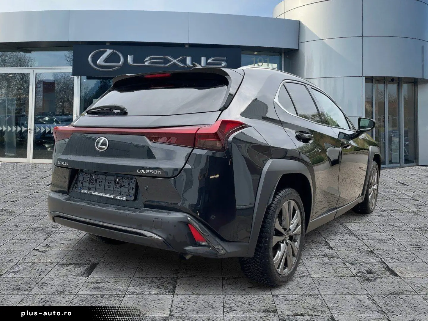 LEXUS UX 250h F Sport Design Navi ACC KAM SHZ DAB