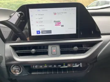 LEXUS UX 250h F Sport Design Navi ACC KAM SHZ DAB