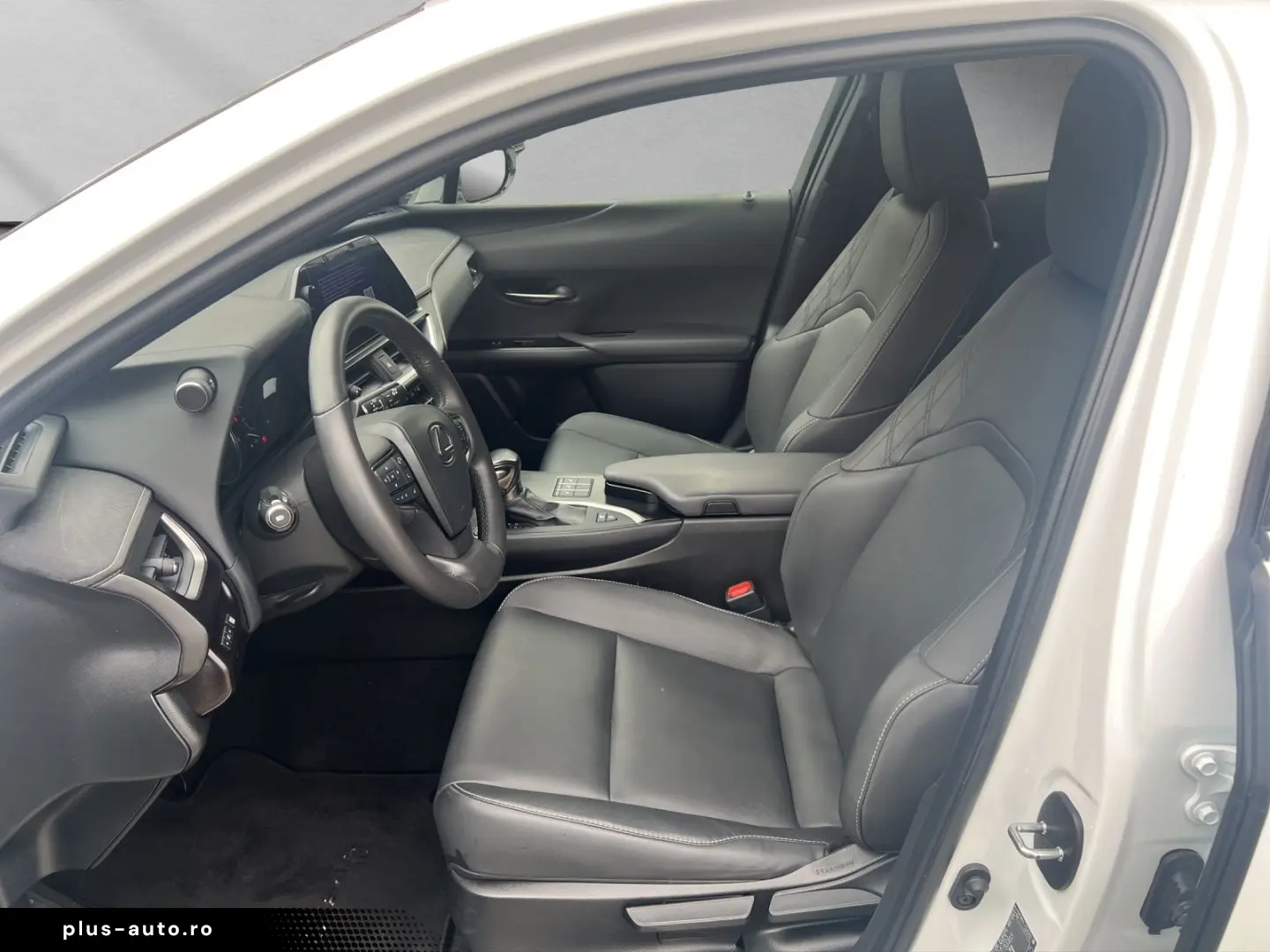 LEXUS UX 250h FSPORT-D 1.HD CARPLAY PDC  15J-GARANTIE