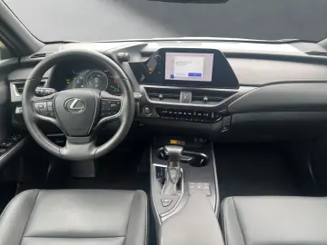 LEXUS UX 250h FSPORT-D 1.HD CARPLAY PDC  15J-GARANTIE