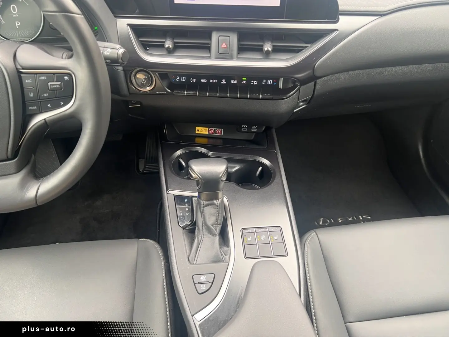 LEXUS UX 250h FSPORT-D 1.HD CARPLAY PDC  15J-GARANTIE