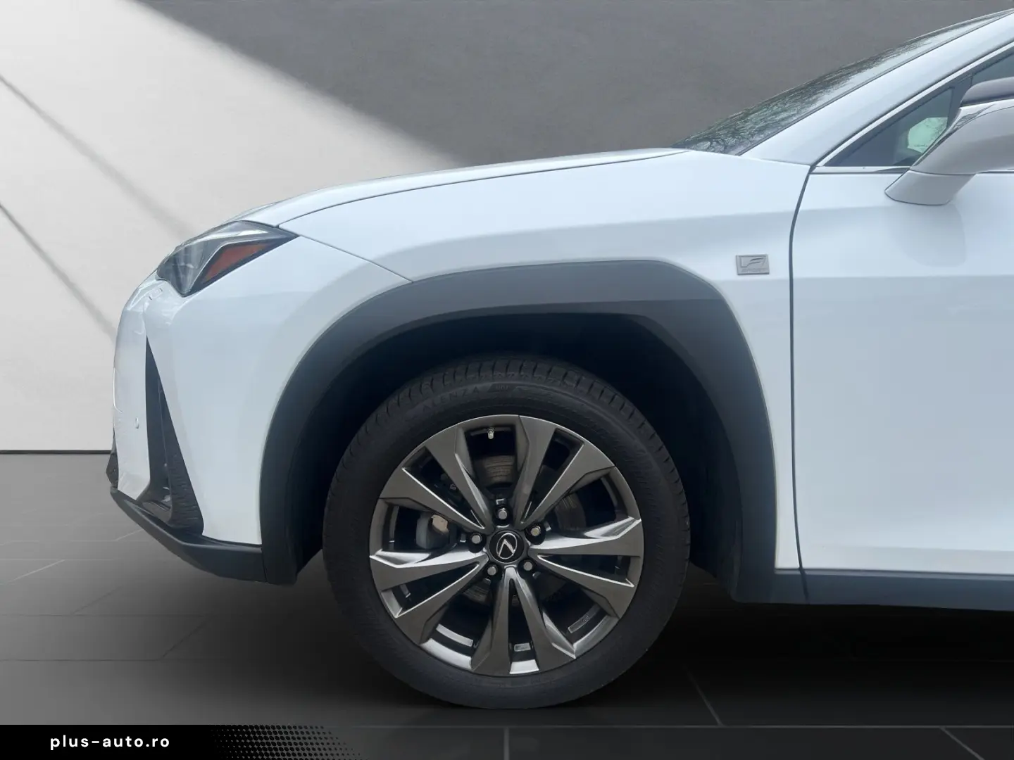 LEXUS UX 250h FSPORT-D 1.HD CARPLAY PDC  15J-GARANTIE